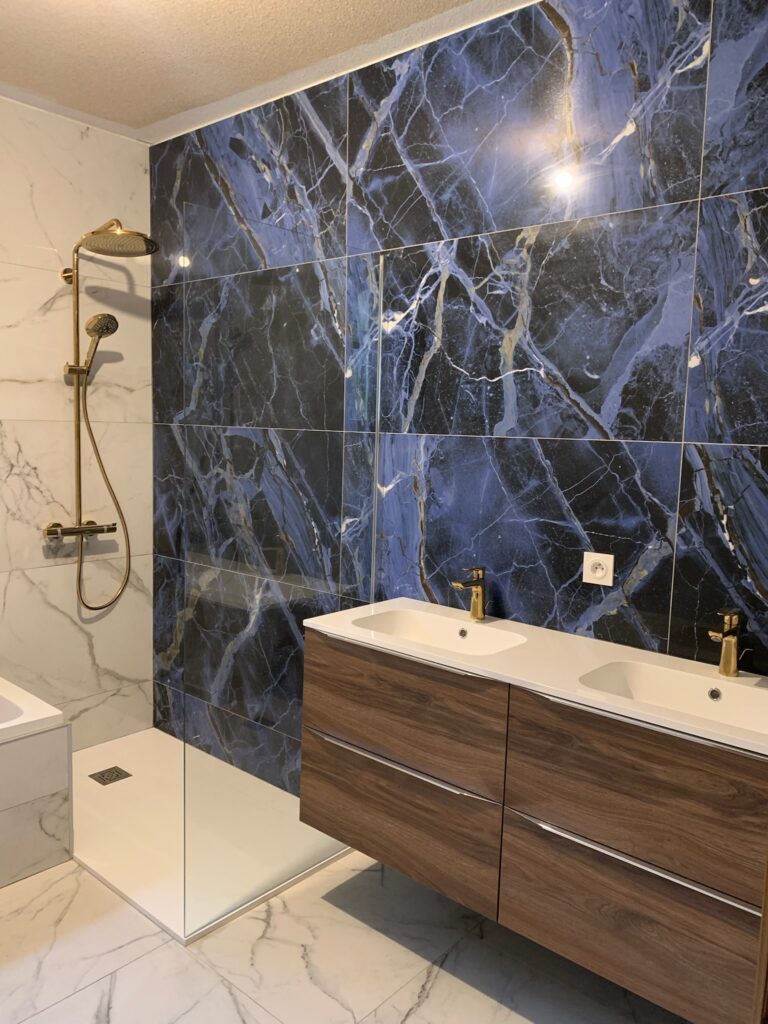 salle de bains carrelage